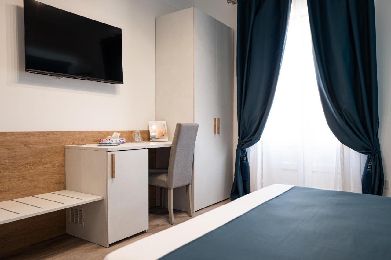 סנטו סטפאנו די קמאסטרה A Due Passi - Guest House מראה חיצוני תמונה