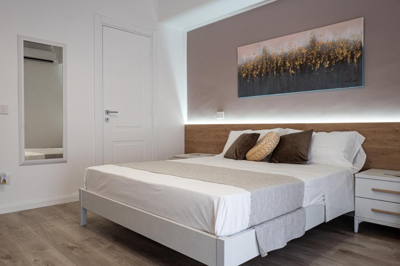 סנטו סטפאנו די קמאסטרה A Due Passi - Guest House מראה חיצוני תמונה