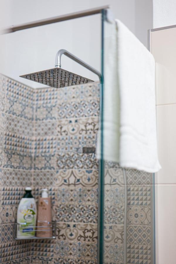סנטו סטפאנו די קמאסטרה A Due Passi - Guest House מראה חיצוני תמונה