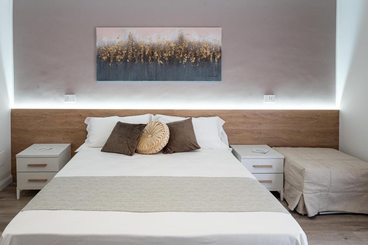 סנטו סטפאנו די קמאסטרה A Due Passi - Guest House מראה חיצוני תמונה